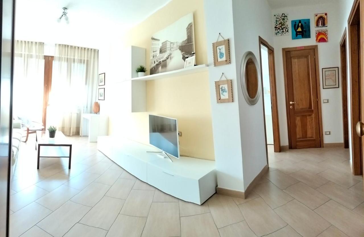 Sunnyside Accademia Appartement Livorno Buitenkant foto